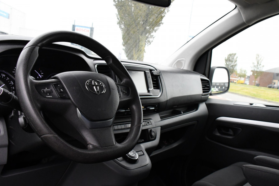 Toyota ProAce Worker 2.0 L3 DC PB Edition Camera, Cruise, Carplay, Clima, 177pk, Automaat, 2 x Schuifdeur, Keyless, NAVI, Uniek!