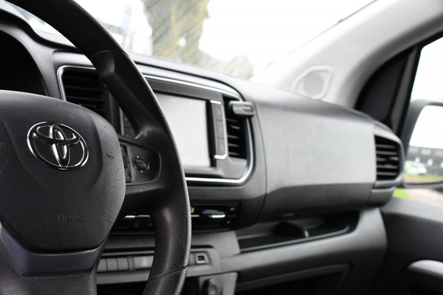 Toyota ProAce Worker 2.0 L3 DC PB Edition Camera, Cruise, Carplay, Clima, 177pk, Automaat, 2 x Schuifdeur, Keyless, NAVI, Uniek!