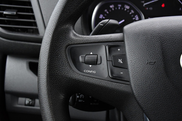 Toyota ProAce Worker 2.0 L3 DC PB Edition Camera, Cruise, Carplay, Clima, 177pk, Automaat, 2 x Schuifdeur, Keyless, NAVI, Uniek!