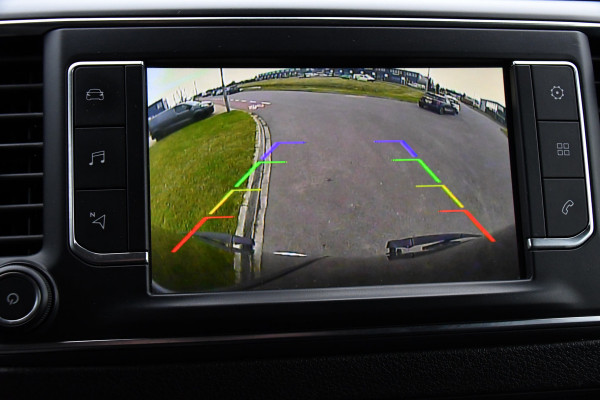 Toyota ProAce Worker 2.0 L3 DC PB Edition Camera, Cruise, Carplay, Clima, 177pk, Automaat, 2 x Schuifdeur, Keyless, NAVI, Uniek!