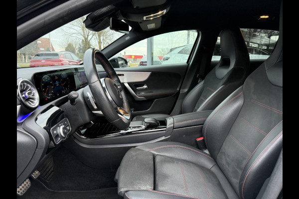 Mercedes-Benz A-Klasse 180 Aut. Business Sol. AMG | Navi | Camera | Sfeer verlichting |