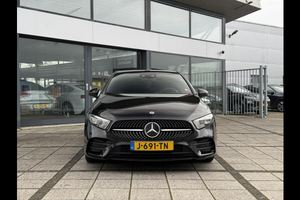 Mercedes-Benz A-Klasse 180 Aut. Business Sol. AMG | Navi | Camera | Sfeer verlichting |