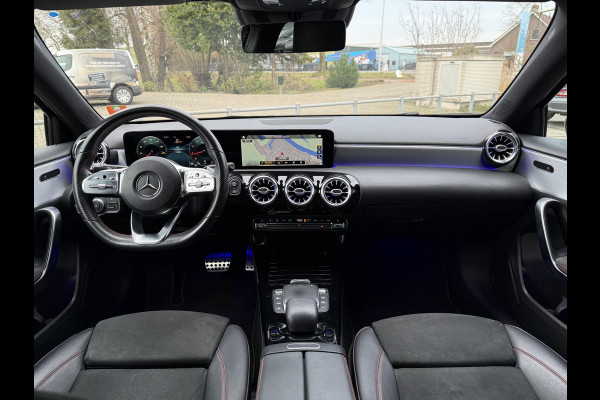 Mercedes-Benz A-Klasse 180 Aut. Business Sol. AMG | Navi | Camera | Sfeer verlichting |