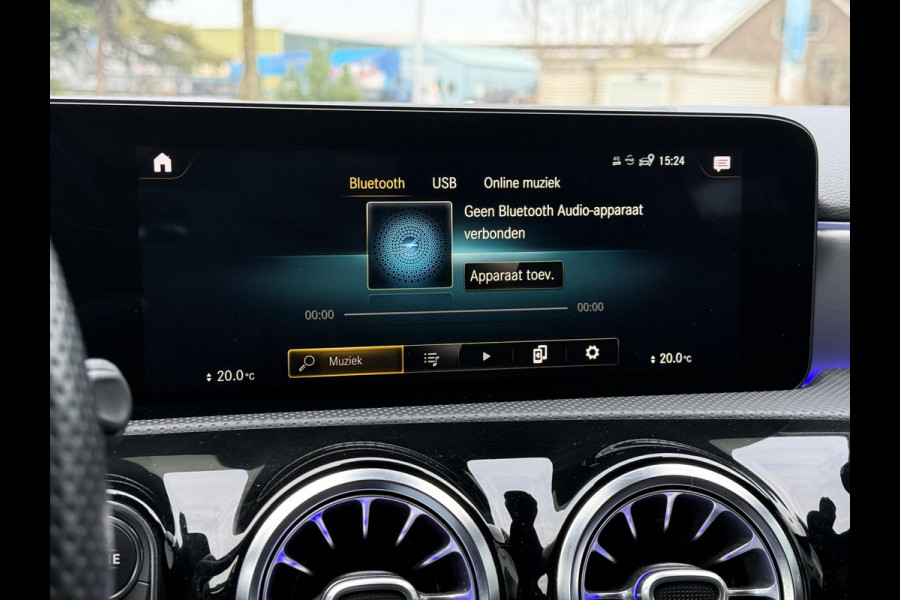 Mercedes-Benz A-Klasse 180 Aut. Business Sol. AMG | Navi | Camera | Sfeer verlichting |