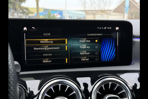 Mercedes-Benz A-Klasse 180 Aut. Business Sol. AMG | Navi | Camera | Sfeer verlichting |