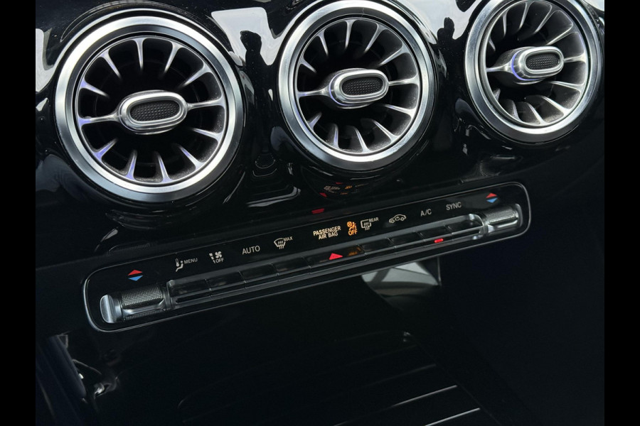 Mercedes-Benz A-Klasse 180 Aut. Business Sol. AMG | Navi | Camera | Sfeer verlichting |