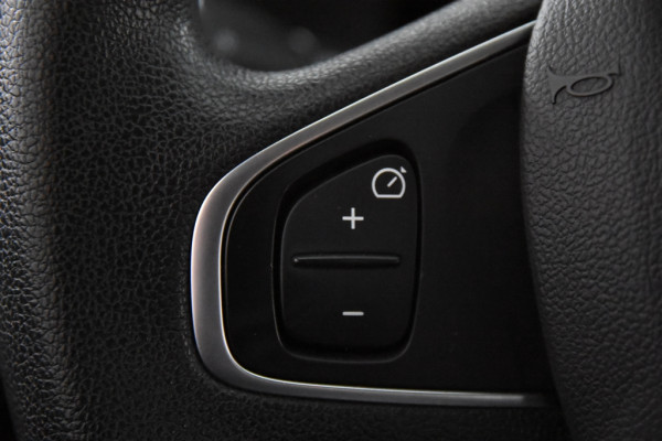 Renault Clio 0.9 TCe Zen *1ste Eigenaar*Navigatie*Parkassist*