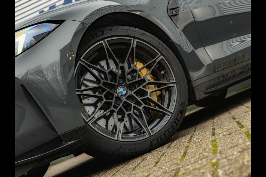 BMW 4 Serie Coupé M4 xDrive Competition - Carbon Brakes - M-Driver Pack - Stoelventilatie