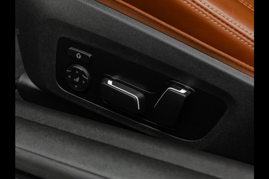 BMW 4 Serie Coupé M4 xDrive Competition - Carbon Brakes - M-Driver Pack - Stoelventilatie