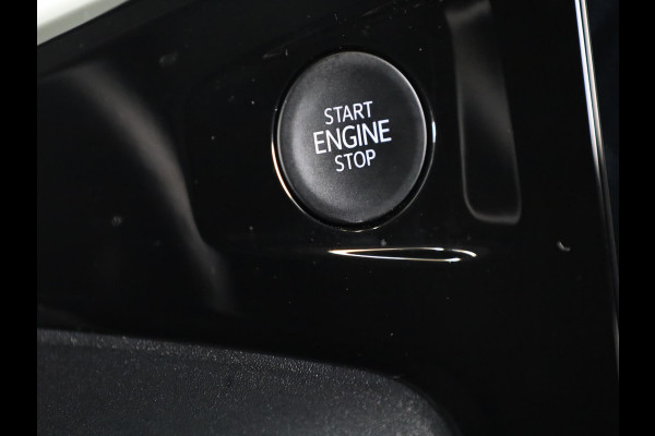 Volkswagen Transporter 2.0 TDI L2H1 30 Life | 110 PK Hand | Styling pakket | Camera | App Connect | Trekhaak |