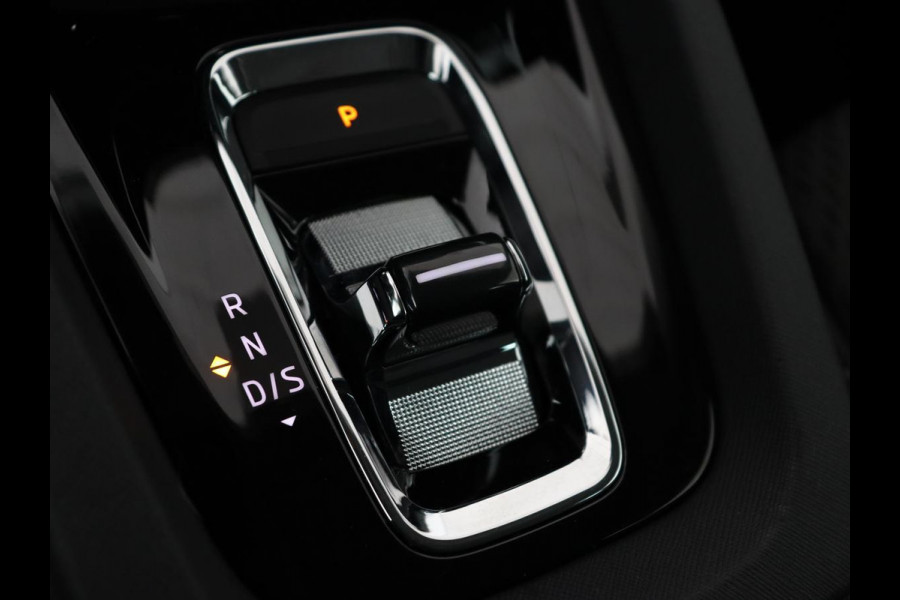 Škoda Octavia 1.5 TSI Business Edition Plus | Stoelverwarming | Trekhaak | Adaptive cruise | Keyless | Full LED | Parkeerhulp | Climate control