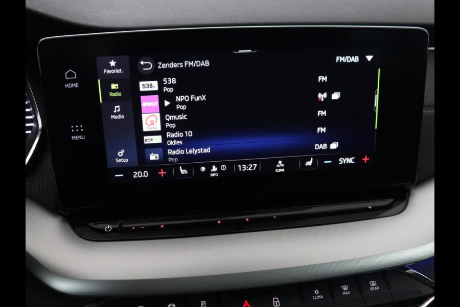 Škoda Octavia 1.5 TSI Business Edition Plus | Stoelverwarming | Trekhaak | Adaptive cruise | Keyless | Full LED | Parkeerhulp | Climate control