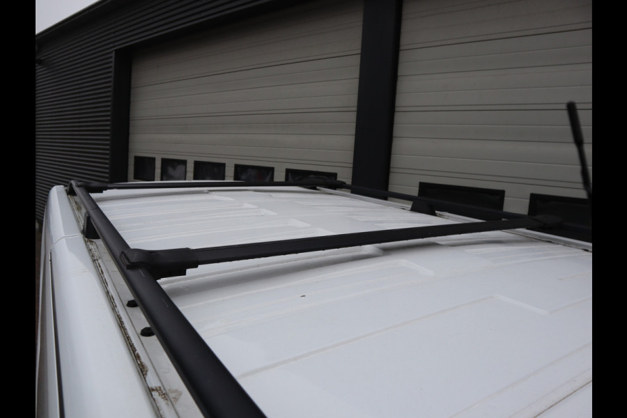 Opel Vivaro 1.6 CDTI Euro 6 - L2 Lang - Navi - Cruise - PDC - Leer