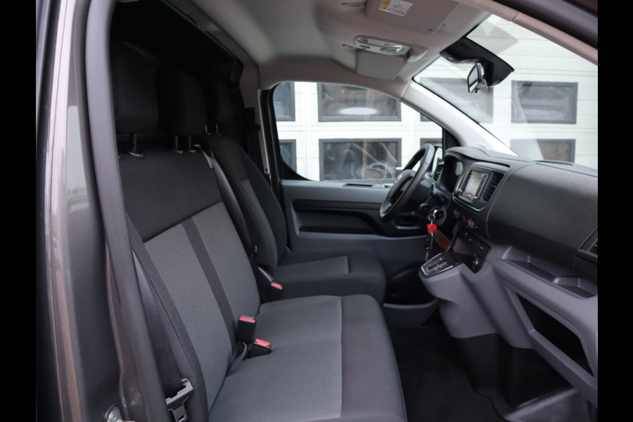 Toyota PROACE Electric Worker 50 kWh SoH 94,9 % Snelladen L3 Extra lang - NL Auto - Trekhaak