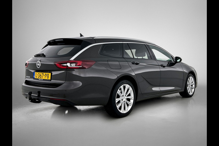 Opel Insignia Sports Tourer 1.5 CDTI 123PK Business Elegance / Leder / Trekhaak / Camera / Stoel-Stuurverwarming / Xenon / Airco-ecc. / Apk 01-2027