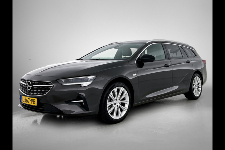 Opel Insignia Sports Tourer 1.5 CDTI 123PK Business Elegance / Leder / Trekhaak / Camera / Stoel-Stuurverwarming / Xenon / Airco-ecc. / Apk 01-2027