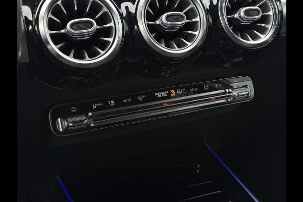 Mercedes-Benz Glb 180 Aut. Business Sol. Luxury | Navi | Leder | Camera |