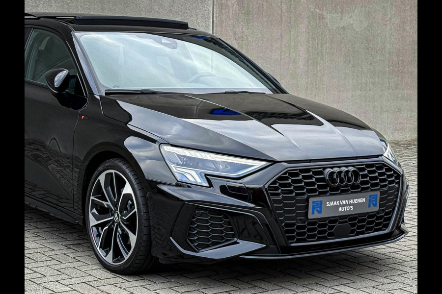 Audi A3 Sportback 35TFSI 150pk S-Tronic Competition S Edition S-Line Black Edtion! Pano|Kuipstoelen|Ambiance|Matrix|Virtual|Camera