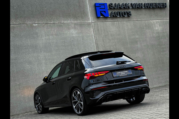 Audi A3 Sportback 35TFSI 150pk S-Tronic Competition S Edition S-Line Black Edtion! Pano|Kuipstoelen|Ambiance|Matrix|Virtual|Camera