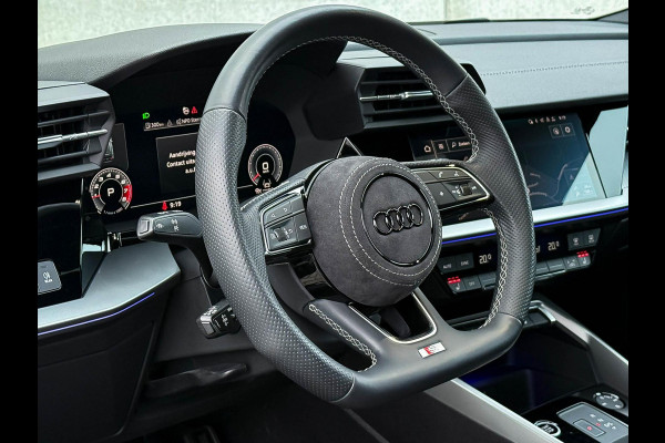 Audi A3 Sportback 35TFSI 150pk S-Tronic Competition S Edition S-Line Black Edtion! Pano|Kuipstoelen|Ambiance|Matrix|Virtual|Camera