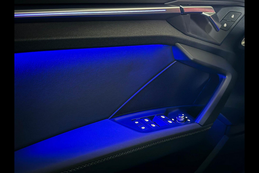 Audi A3 Sportback 35TFSI 150pk S-Tronic Competition S Edition S-Line Black Edtion! Pano|Kuipstoelen|Ambiance|Matrix|Virtual|Camera