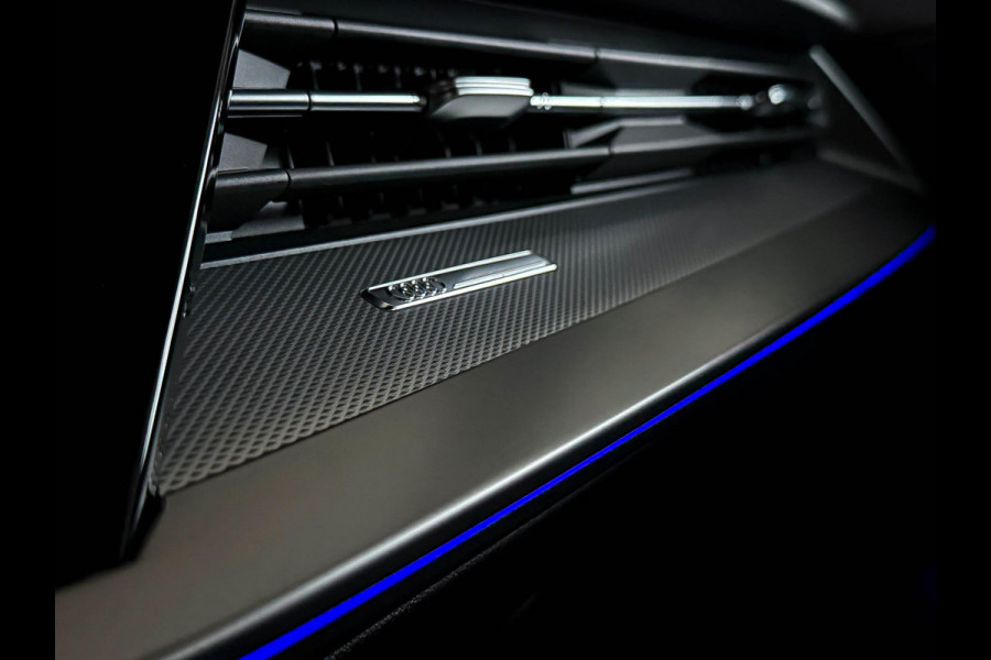 Audi A3 Sportback 35TFSI 150pk S-Tronic Competition S Edition S-Line Black Edtion! Pano|Kuipstoelen|Ambiance|Matrix|Virtual|Camera