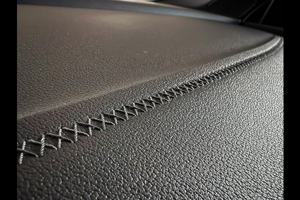 Audi A3 Sportback 35TFSI 150pk S-Tronic Competition S Edition S-Line Black Edtion! Pano|Kuipstoelen|Ambiance|Matrix|Virtual|Camera