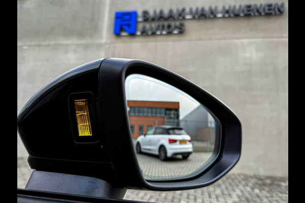 Audi A3 Sportback 35TFSI 150pk S-Tronic Competition S Edition S-Line Black Edtion! Pano|Kuipstoelen|Ambiance|Matrix|Virtual|Camera