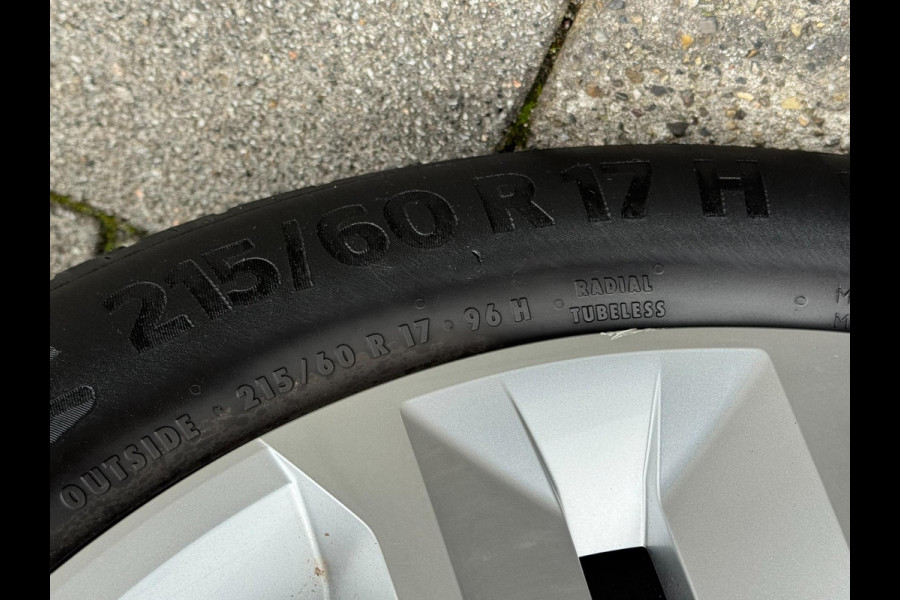 Renault Captur 1.0 TCe 100 Zen - 49.000 KM I Apple CarPlay / Navigatie I Airco I Comfort pakket I Dealer onderhouden