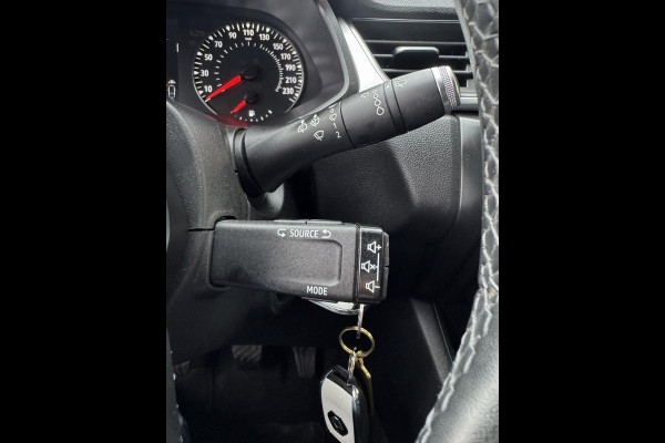 Renault Captur 1.0 TCe 100 Zen - 49.000 KM I Apple CarPlay / Navigatie I Airco I Comfort pakket I Dealer onderhouden