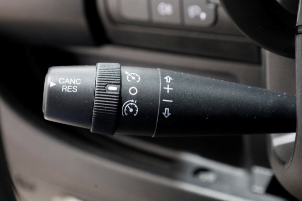 Peugeot Boxer 2.0 BlueHDI 130pk E6 L3H2 Navi/Camera Laadklep 500kg 05-2018