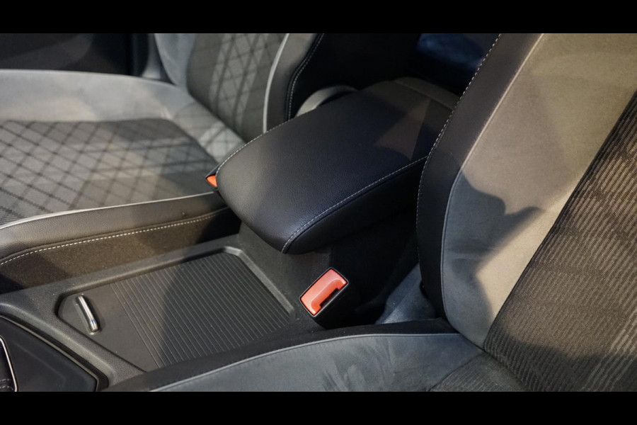 Volkswagen Tiguan 1.4 TSI eHybrid 245PK R-Line Maxton BLACKSTYLE AUTOMAAT-360CAMERA-ACC-AMBIANCE-IQLIGHT-KEYLESS-PANORAMA