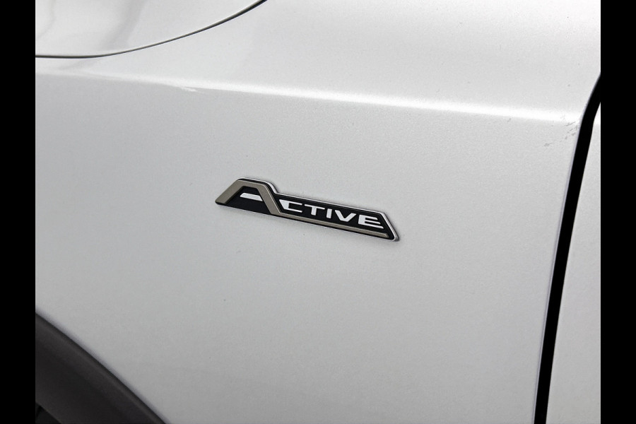 Ford Focus 1.5 Automaat 150PK Active X 5Drs. / Panorama dak / B&O Audio / Pdc.+Camera / Navigatie / Airco-ecc. / Apk 01-2027