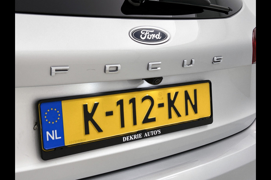 Ford Focus 1.5 Automaat 150PK Active X 5Drs. / Panorama dak / B&O Audio / Pdc.+Camera / Navigatie / Airco-ecc. / Apk 01-2027