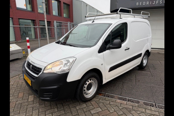 Peugeot Partner 120 1.6 BlueHDi 75 L1 Premium AIRCO I NAVI I TREKHAAK I IMPERIAAL I 1e EIGENAAR I COMPLETE ONDERHOUDSHISTORIE