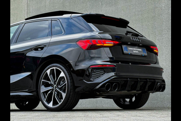 Audi A3 Sportback 35TFSI 150pk S-Tronic Competition S Edition S-Line Black Edtion! Pano|Kuipstoelen|Ambiance|Matrix|Virtual|Camera