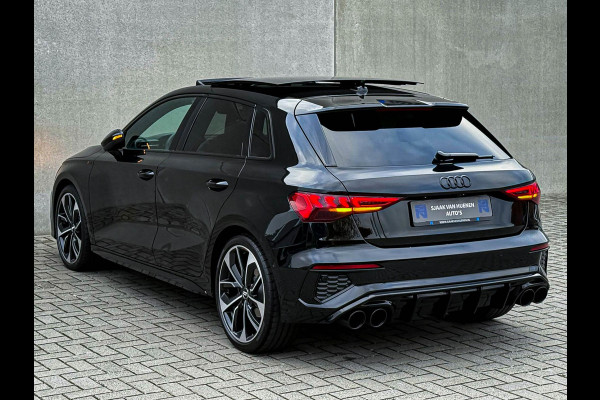 Audi A3 Sportback 35TFSI 150pk S-Tronic Competition S Edition S-Line Black Edtion! Pano|Kuipstoelen|Ambiance|Matrix|Virtual|Camera