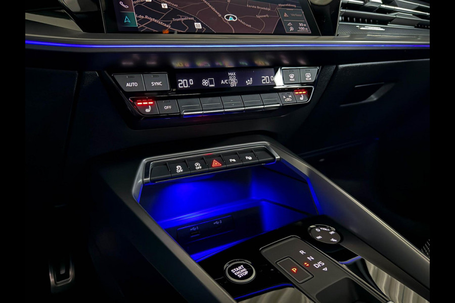 Audi A3 Sportback 35TFSI 150pk S-Tronic Competition S Edition S-Line Black Edtion! Pano|Kuipstoelen|Ambiance|Matrix|Virtual|Camera