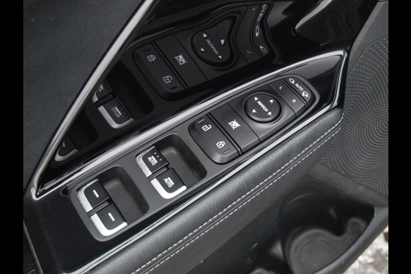 Kia Niro 1.6 GDi Hybrid DynamicLine | Camera | Trekhaak | Cruise Control | Apple Carplay |