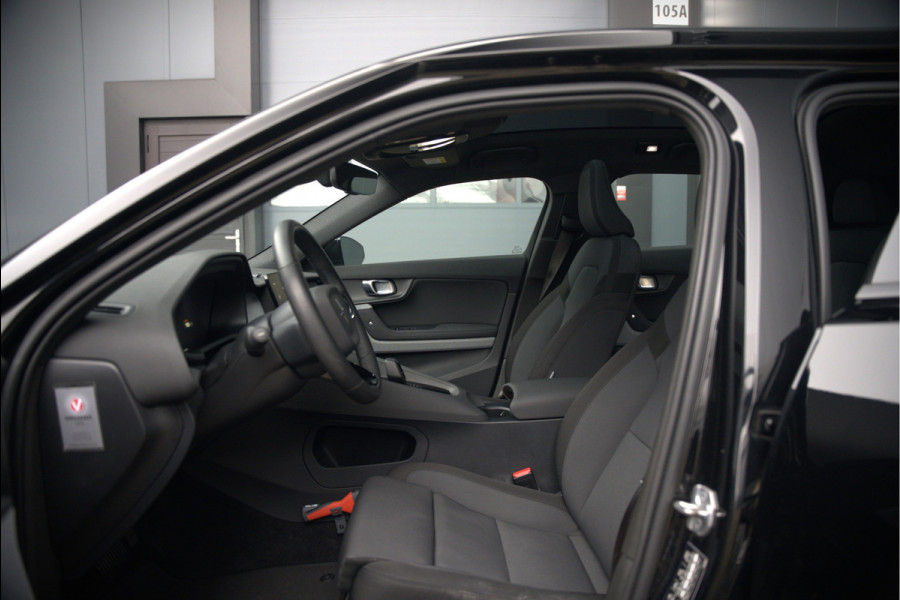 Polestar 2 Long Range Dual Motor Launch Edition 78kWh | Panoramadak | Stoelverwarming | Stuurverwarming | Harman Kardon | Memory Seat | 360 Camera | Keyless | Adaptive Cruise Control | Apple Carplay | BTW | LED |