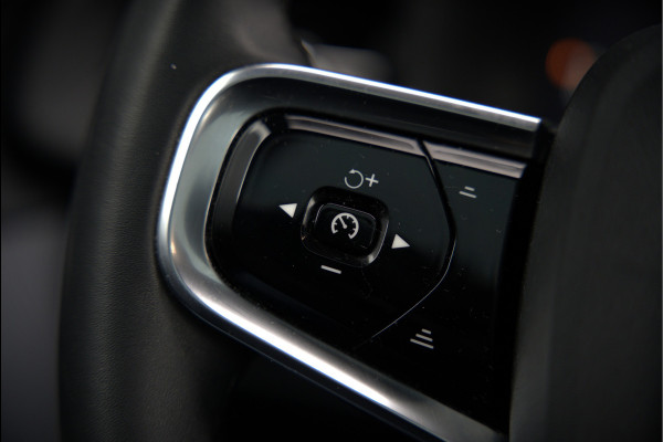 Polestar 2 Long Range Dual Motor Launch Edition 78kWh | Panoramadak | Stoelverwarming | Stuurverwarming | Harman Kardon | Memory Seat | 360 Camera | Keyless | Adaptive Cruise Control | Apple Carplay | BTW | LED |