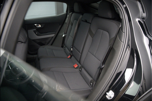 Polestar 2 Long Range Dual Motor Launch Edition 78kWh | Panoramadak | Stoelverwarming | Stuurverwarming | Harman Kardon | Memory Seat | 360 Camera | Keyless | Adaptive Cruise Control | Apple Carplay | BTW | LED |