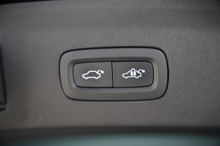 Polestar 2 Long Range Dual Motor Launch Edition 78kWh | Panoramadak | Stoelverwarming | Stuurverwarming | Harman Kardon | Memory Seat | 360 Camera | Keyless | Adaptive Cruise Control | Apple Carplay | BTW | LED |