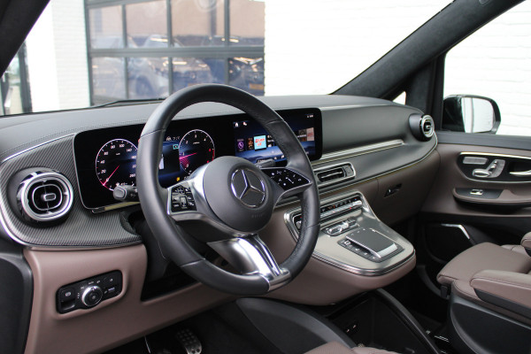 Mercedes-Benz V-Klasse 300d / AMG / Exclusive / 4-matic / Luchtvering / 7-pers / Pano / 360 Cam / Burmester / Vol Opties / NIEUWSTAAT.