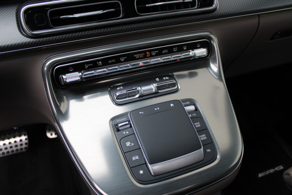 Mercedes-Benz V-Klasse 300d / AMG / Exclusive / 4-matic / Luchtvering / 7-pers / Pano / 360 Cam / Burmester / Vol Opties / NIEUWSTAAT.