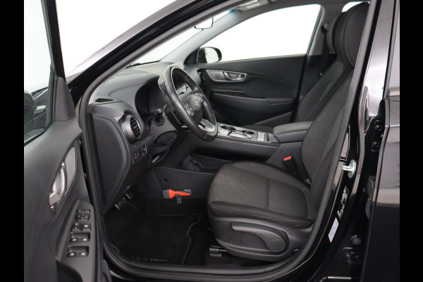 Hyundai Kona EV Comfort 64 kWh | Adaptive cruise | Krell Audio | Warmtepomp | Keyless | Parkeerhulp | Digital Cockpit | Navigatie | Climate control