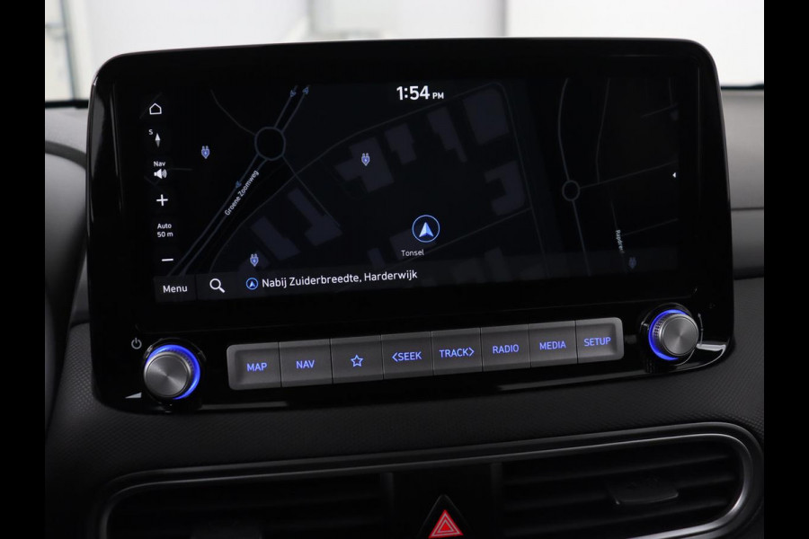 Hyundai Kona EV Comfort 64 kWh | Adaptive cruise | Krell Audio | Warmtepomp | Keyless | Parkeerhulp | Digital Cockpit | Navigatie | Climate control