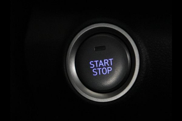 Hyundai Kona EV Comfort 64 kWh | Adaptive cruise | Krell Audio | Warmtepomp | Keyless | Parkeerhulp | Digital Cockpit | Navigatie | Climate control