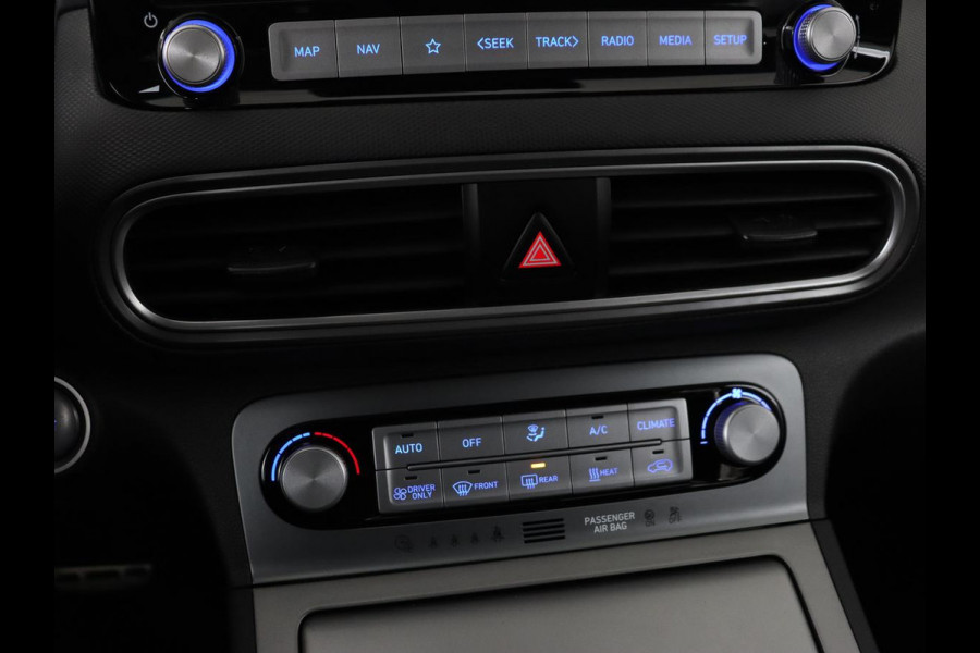 Hyundai Kona EV Comfort 64 kWh | Adaptive cruise | Krell Audio | Warmtepomp | Keyless | Parkeerhulp | Digital Cockpit | Navigatie | Climate control