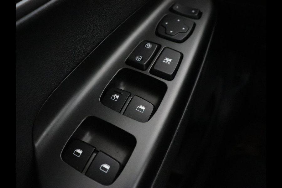 Hyundai Kona EV Comfort 64 kWh | Adaptive cruise | Krell Audio | Warmtepomp | Keyless | Parkeerhulp | Digital Cockpit | Navigatie | Climate control